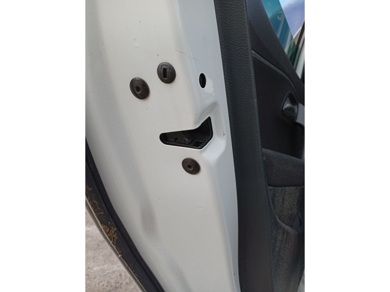 Recambio de cerradura puerta trasera izquierda para volkswagen polo v (6r1, 6c1) 1.4 tdi referencia OEM IAM 5K4839015F  