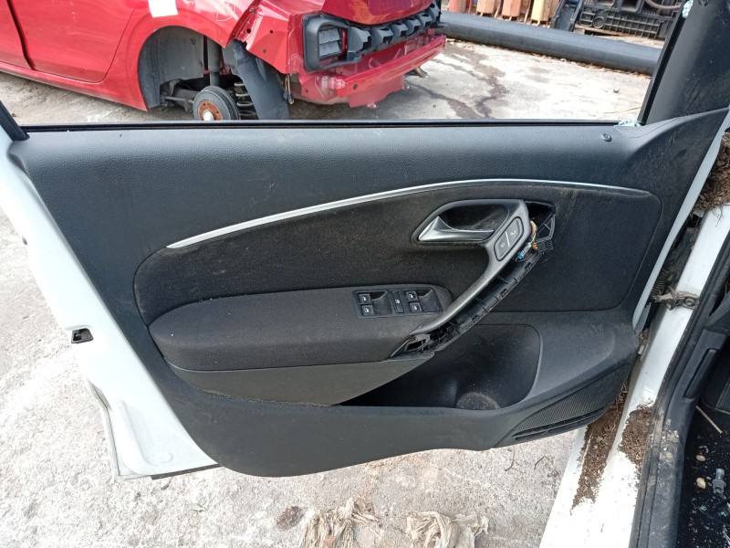 Recambio de elevalunas delantero izquierdo para volkswagen polo v (6r1, 6c1) 1.4 tdi referencia OEM IAM   
