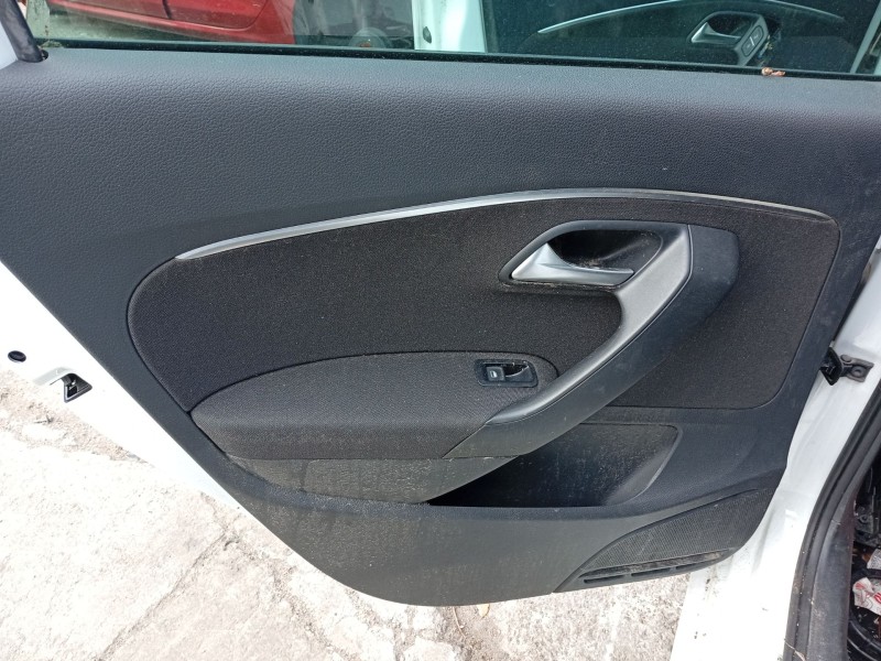 Recambio de elevalunas trasero izquierdo para volkswagen polo v (6r1, 6c1) 1.4 tdi referencia OEM IAM   