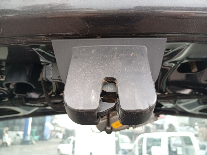 Recambio de cerradura maletero / porton para audi q7 (4lb) 3.0 tdi quattro referencia OEM IAM 8P4827505C  