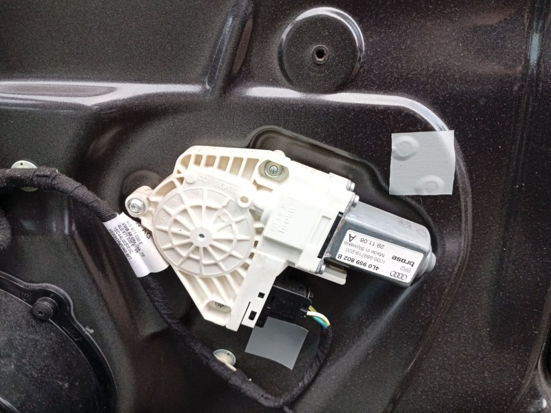 Recambio de elevalunas delantero derecho para audi q7 (4lb) 3.0 tdi quattro referencia OEM IAM 8K0959802A  