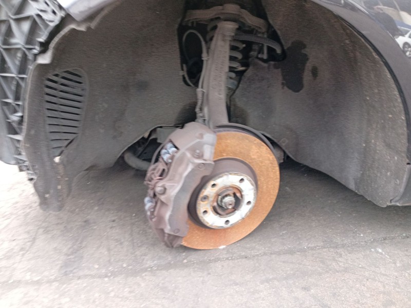 Recambio de mangueta delantera izquierda para audi q7 (4lb) 3.0 tdi quattro referencia OEM IAM 7L0407257A  