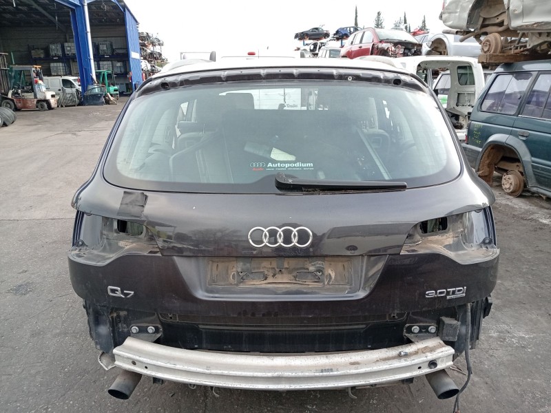 Recambio de porton trasero para audi q7 (4lb) 3.0 tdi quattro referencia OEM IAM 4L0827023  