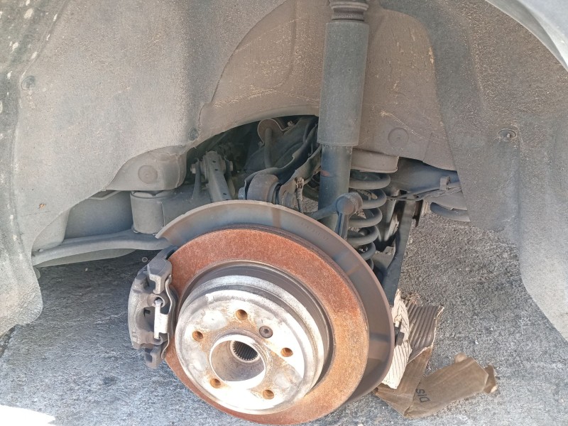 Recambio de amortiguador trasero izquierdo para bmw x1 (e84) referencia OEM IAM 33526793714  