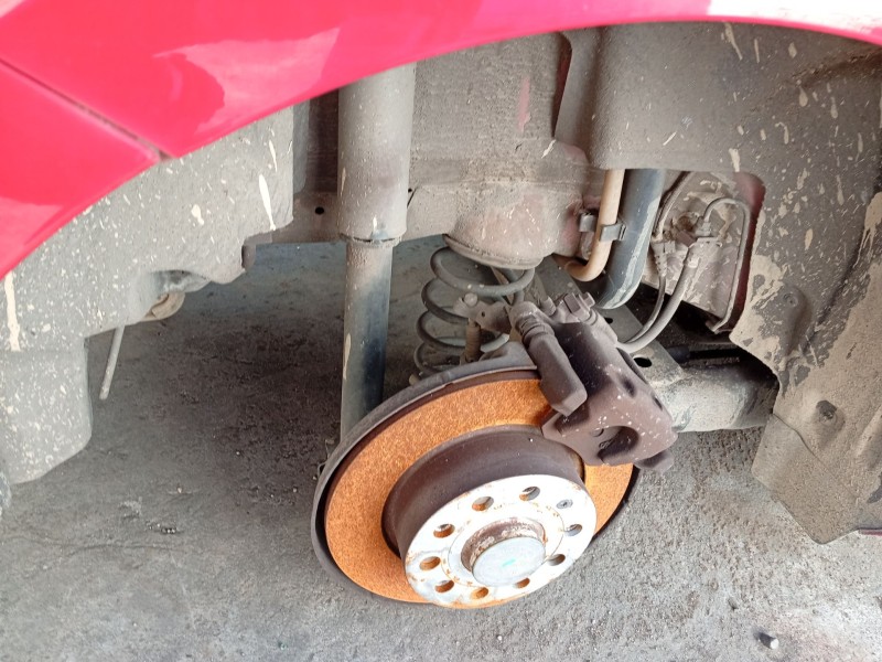 Recambio de amortiguador trasero derecho para seat leon (5f1) 1.4 tsi referencia OEM IAM 5Q0512013ES  
