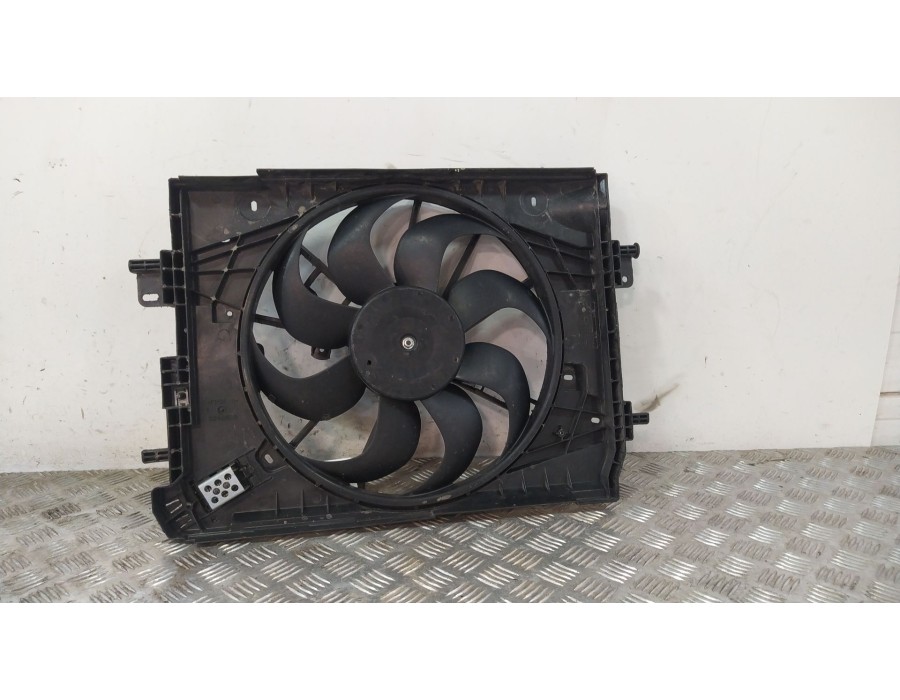 Recambio de electroventilador para renault captur i (j5_, h5_) 1.5 dci 90 referencia OEM IAM 214818664R 214818009R 