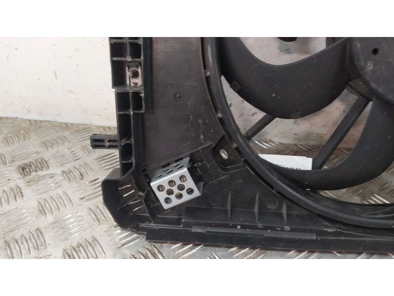 Recambio de electroventilador para renault captur i (j5_, h5_) 1.5 dci 90 referencia OEM IAM 214818664R 214818009R 