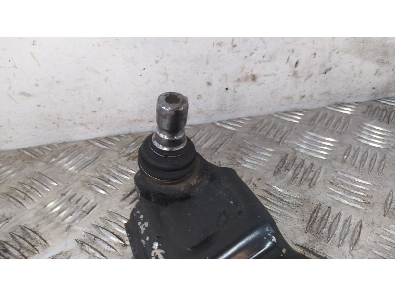 Recambio de brazo suspension inferior delantero derecho para mini mini (f55) cooper d referencia OEM IAM 6879842  