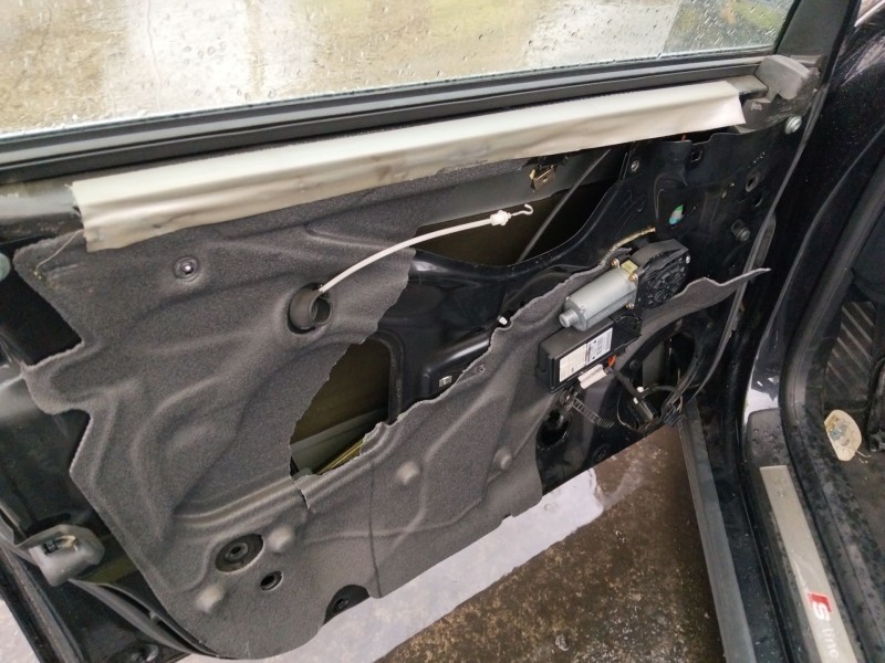 Recambio de elevalunas delantero izquierdo para audi a4 b6 (8e2) 2.5 tdi quattro referencia OEM IAM 8E0837461C  