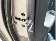 Recambio de cerradura puerta trasera izquierda para kia cee´d hatchback (ed) 1.6 crdi 115 referencia OEM IAM 814101H000  