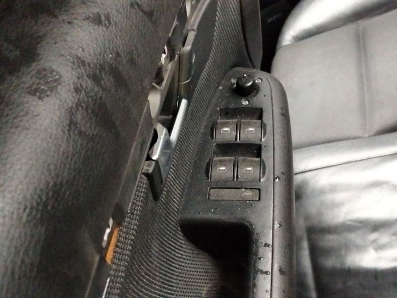 Recambio de mando elevalunas delantero izquierdo para audi a4 b6 (8e2) 2.5 tdi quattro referencia OEM IAM 8Z0959851F5PR  