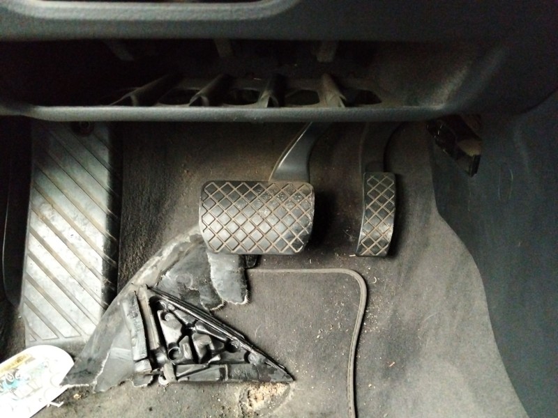 Recambio de pedal acelerador para audi a4 b6 (8e2) 2.5 tdi quattro referencia OEM IAM 8E1723523J  