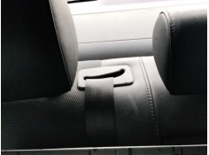 Recambio de cinturon seguridad trasero central para audi a4 b6 (8e2) 2.5 tdi quattro referencia OEM IAM 8E0857713V04 8E5857807AD
