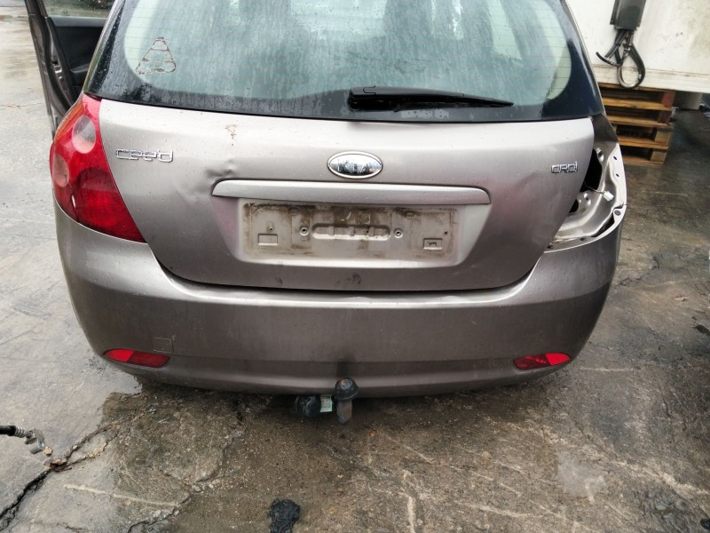 Recambio de paragolpes trasero para kia cee´d hatchback (ed) 1.6 crdi 115 referencia OEM IAM 866111H000  