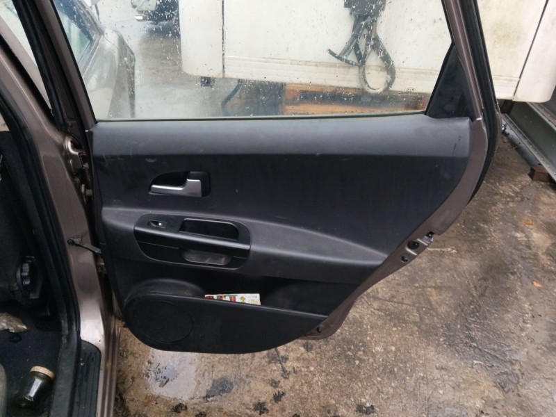 Recambio de elevalunas trasero derecho para kia cee´d hatchback (ed) 1.6 crdi 115 referencia OEM IAM 834811H000  