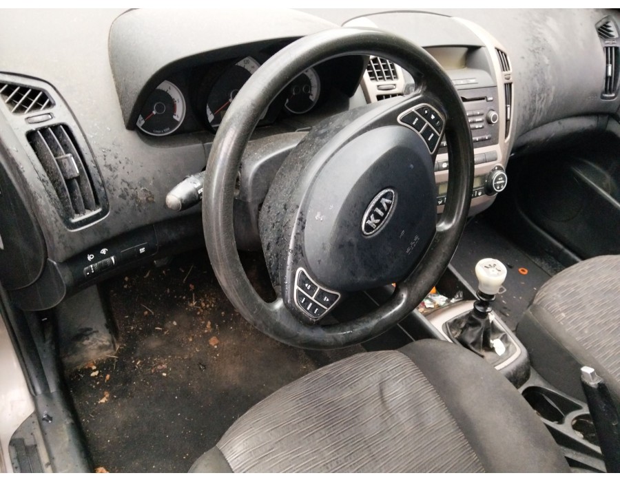 Recambio de columna direccion para kia cee´d hatchback (ed) 1.6 crdi 115 referencia OEM IAM 563001H850 563101H500FFF 