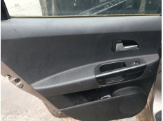 Recambio de guarnecido puerta trasera izquierda para kia cee´d hatchback (ed) 1.6 crdi 115 referencia OEM IAM 833101H000  