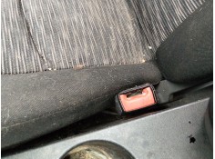 Recambio de enganche cinturon delantero derecho para kia cee´d hatchback (ed) 1.6 crdi 115 referencia OEM IAM 88840A2200WK  