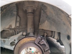 Recambio de amortiguador trasero izquierdo para kia cee´d hatchback (ed) 1.6 crdi 115 referencia OEM IAM 553101H500  