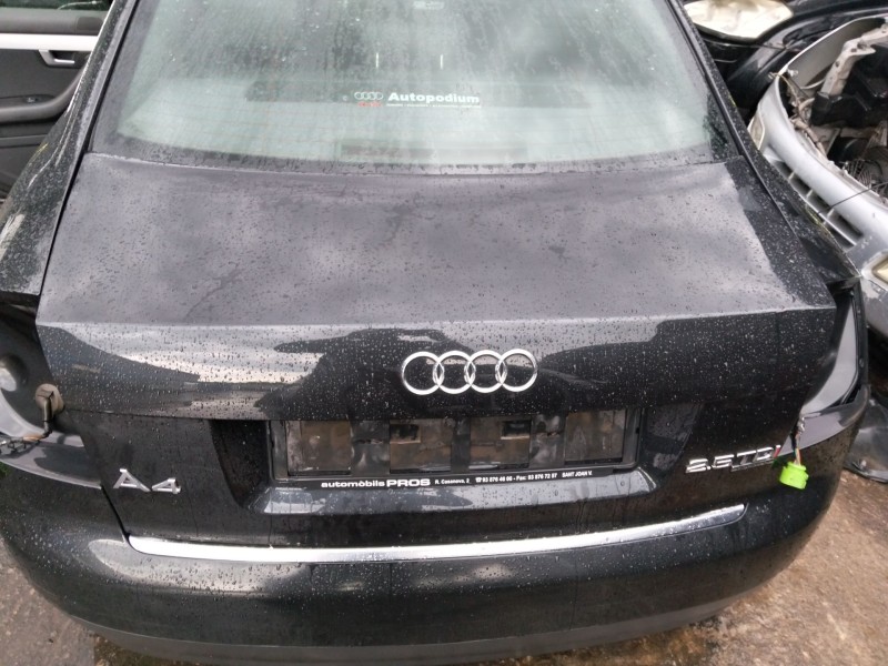 Recambio de porton trasero para audi a4 b6 (8e2) 2.5 tdi quattro referencia OEM IAM 8E9827023B  