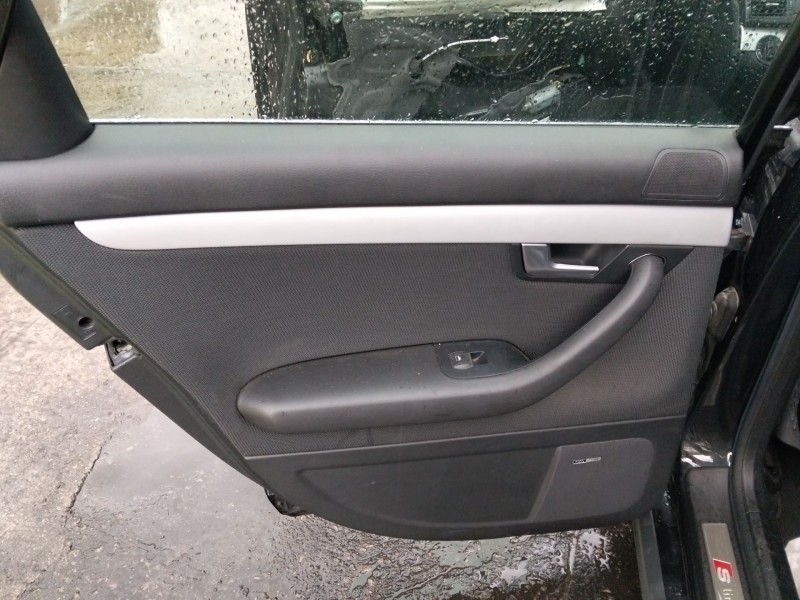 Recambio de guarnecido puerta trasera izquierda para audi a4 b6 (8e2) 2.5 tdi quattro referencia OEM IAM 8E0867303M  