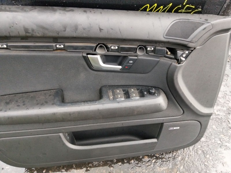 Recambio de guarnecido puerta delantera izquierda para audi a4 b6 (8e2) 2.5 tdi quattro referencia OEM IAM 8E1867105  