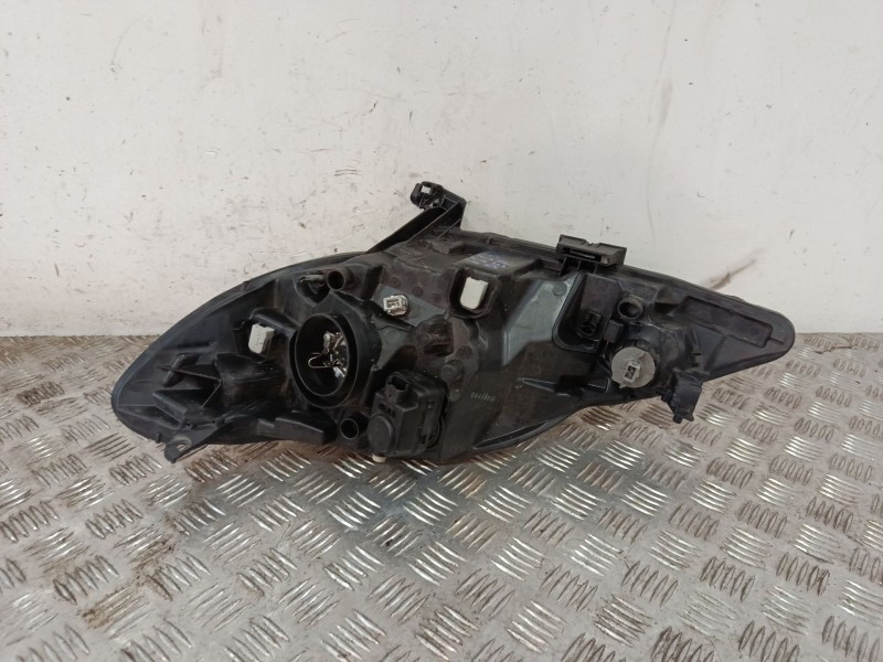 Recambio de faro derecho para peugeot 107 (pm_, pn_) 1.0 referencia OEM IAM 085501139  