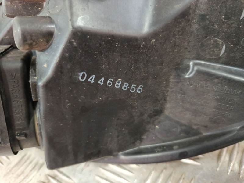 Recambio de faro derecho para peugeot 107 (pm_, pn_) 1.0 referencia OEM IAM 085501139  