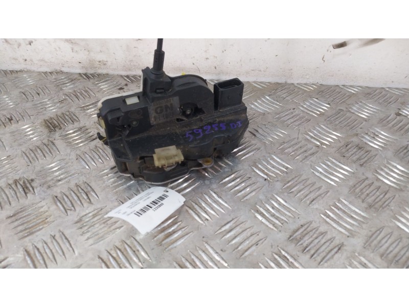 Recambio de cerradura puerta delantera izquierda para opel insignia a (g09) 2.0 cdti (68) referencia OEM IAM 13503801  