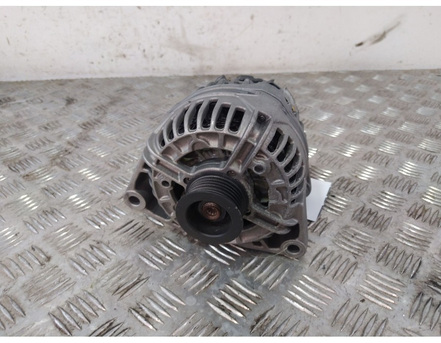 Recambio de alternador para opel zafira a monospace (t98) 2.0 dti 16v (f75) referencia OEM IAM 0986046230  