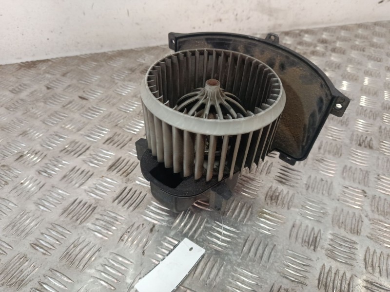 Recambio de motor calefaccion para volkswagen touareg (7la) 2.5 tdi referencia OEM IAM 52492474  