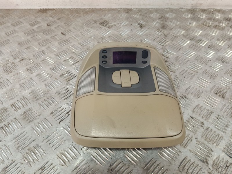Recambio de luz interior delantera central para ssangyong rodius i 2.7 xdi referencia OEM IAM 8371021000  