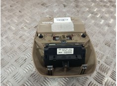 Recambio de luz interior delantera central para ssangyong rodius i 2.7 xdi referencia OEM IAM 8371021000   2