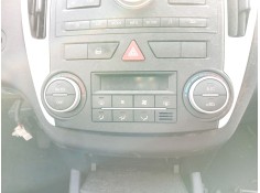 Recambio de mando climatizador para kia cee´d 1.6 crdi cat referencia OEM IAM 972501H622  