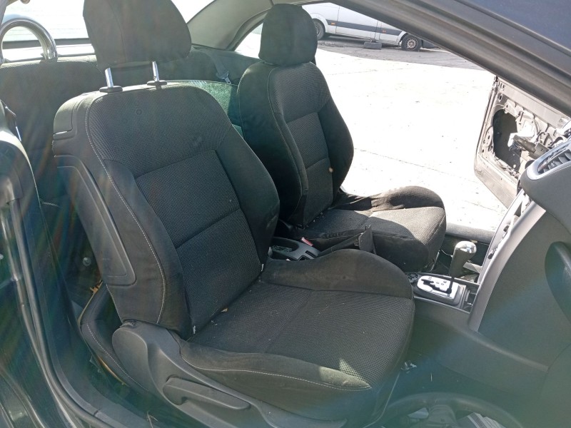 Recambio de asiento delantero derecho para peugeot 207 cc (wd_) 1.6 16v referencia OEM IAM   