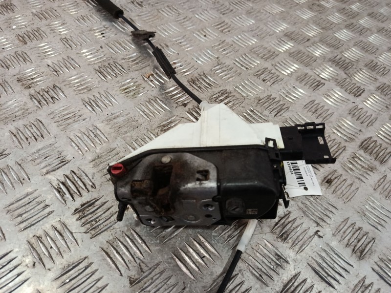 Recambio de cerradura puerta delantera derecha para citroën c3 1.6 16v hdi referencia OEM IAM A048069  
