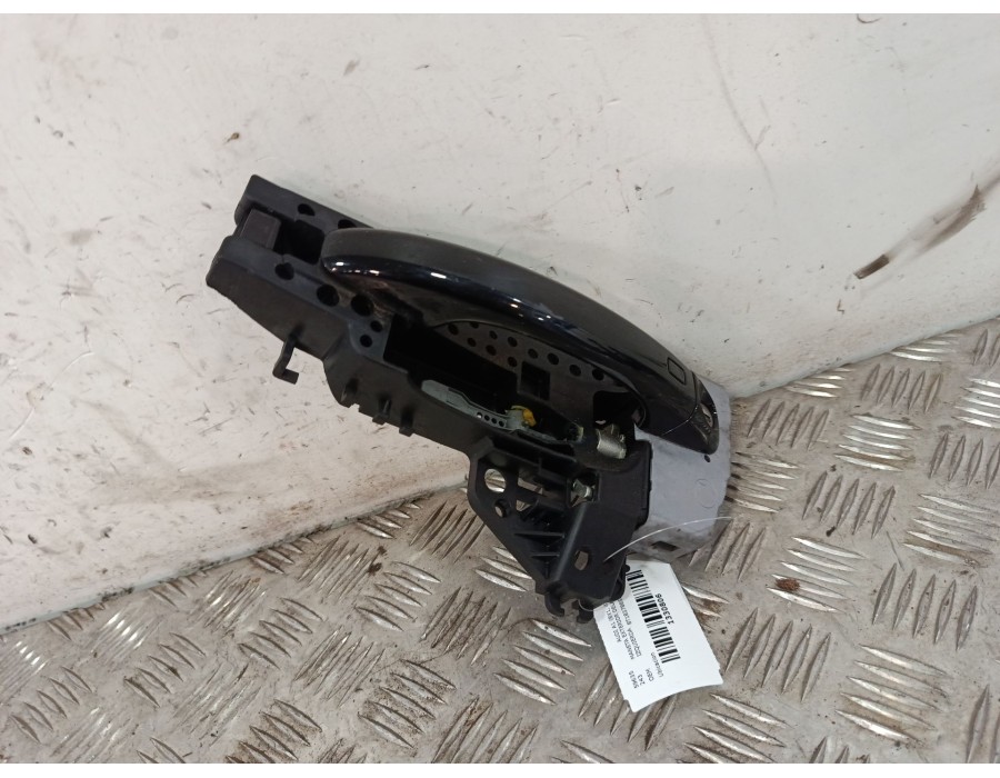 Recambio de maneta exterior delantera izquierda para audi a1 (8x1, 8xk) 1.6 tdi referencia OEM IAM 8T1837885B  