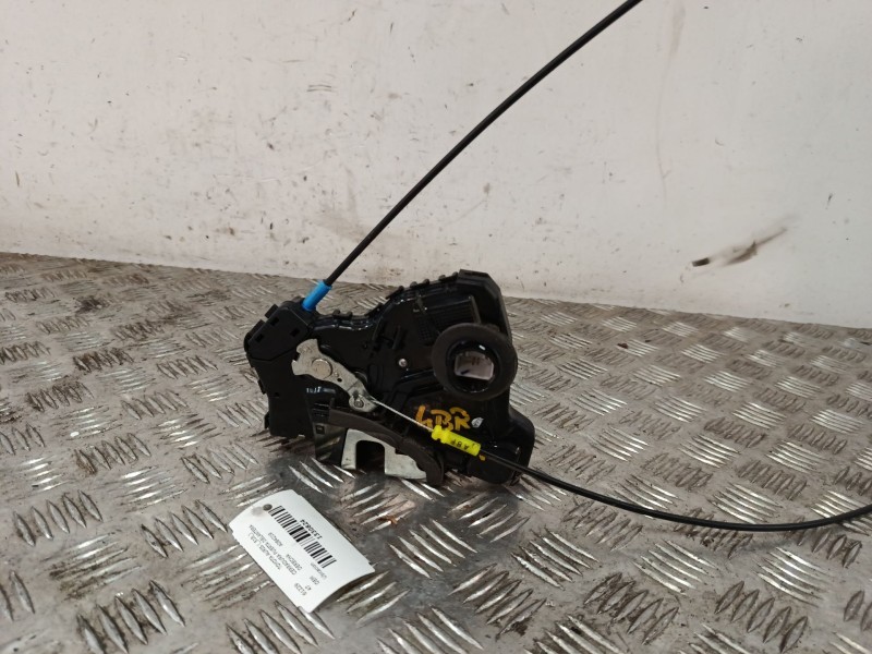 Recambio de cerradura puerta delantera derecha para toyota auris (_e18_) 1.2 (nre185_) referencia OEM IAM A084219  