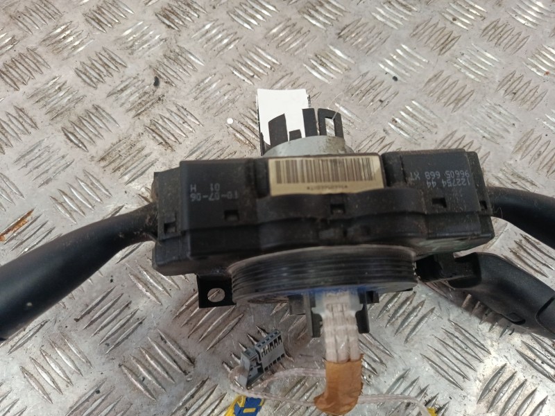 Recambio de mando multifuncion para peugeot 206 hatchback (2a/c) 1.4 hdi eco 70 referencia OEM IAM 96605668XT  