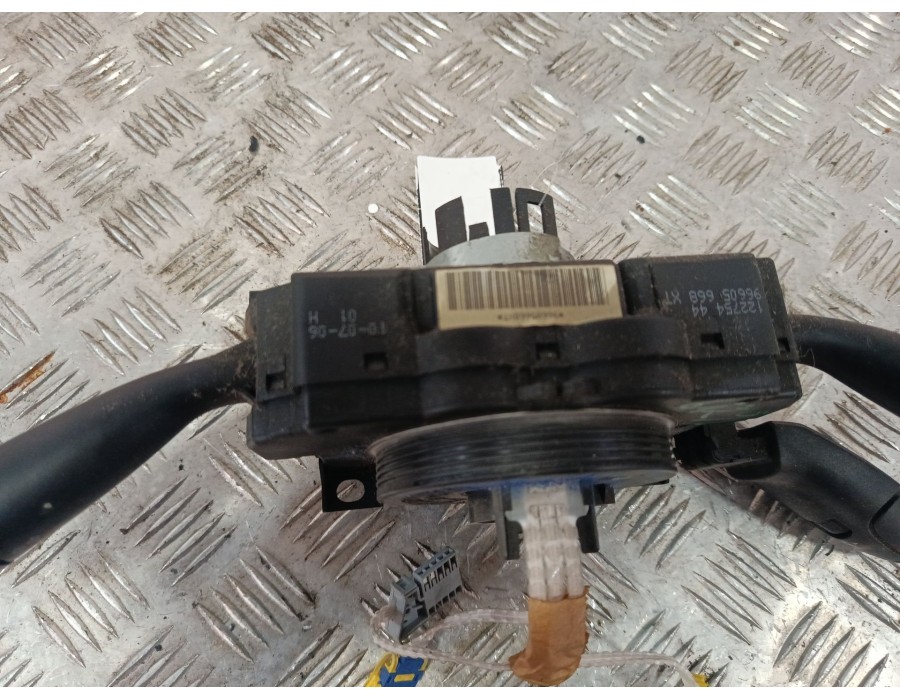 Recambio de mando multifuncion para peugeot 206 hatchback (2a/c) 1.4 hdi eco 70 referencia OEM IAM 96605668XT  