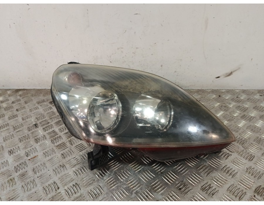 Recambio de faro derecho para opel zafira / zafira family b (a05) 1.9 cdti (m75) referencia OEM IAM 13252473RH  