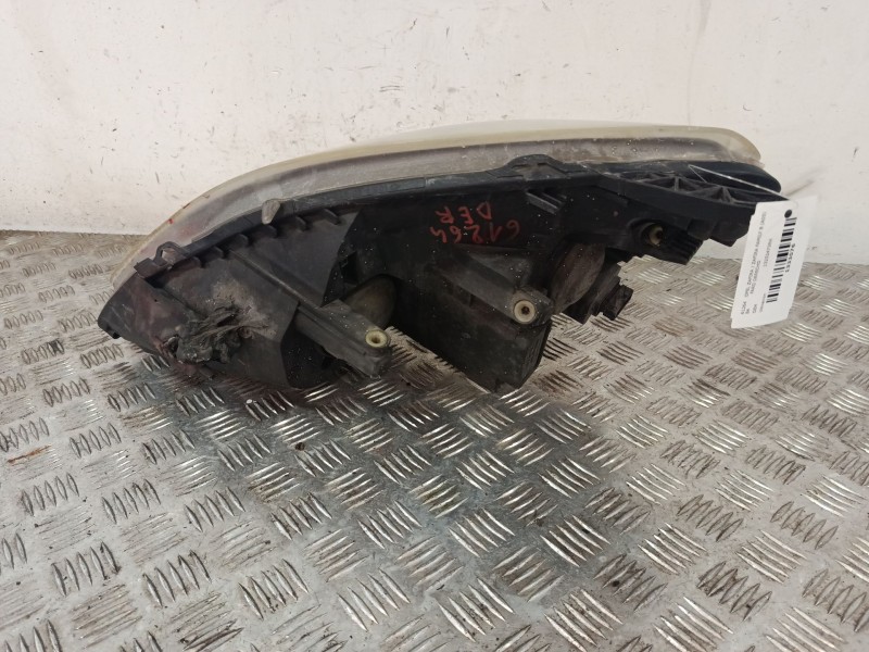 Recambio de faro derecho para opel zafira / zafira family b (a05) 1.9 cdti (m75) referencia OEM IAM 13252473RH  