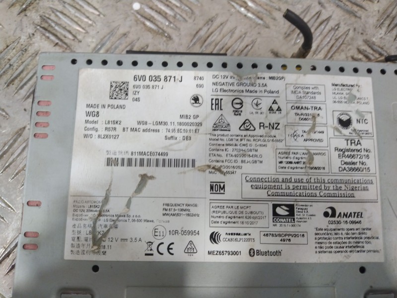 Recambio de pantalla / mando multifuncion para skoda fabia iii (nj3) 1.0 referencia OEM IAM 6V0035871J  