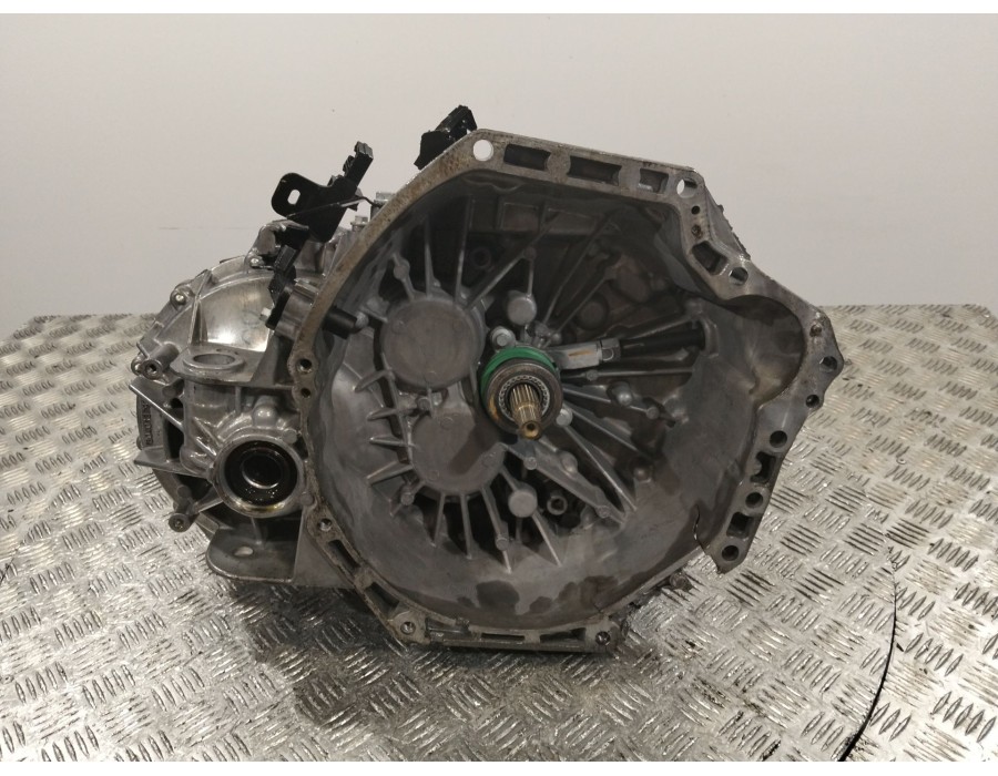 Recambio de caja cambios para renault trafic iii autobús (jg_) 1.6 dci 115 (jgmd) referencia OEM IAM PF6040  