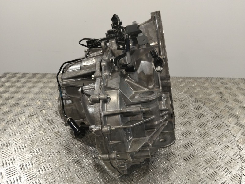 Recambio de caja cambios para renault trafic iii autobús (jg_) 1.6 dci 115 (jgmd) referencia OEM IAM PF6040  