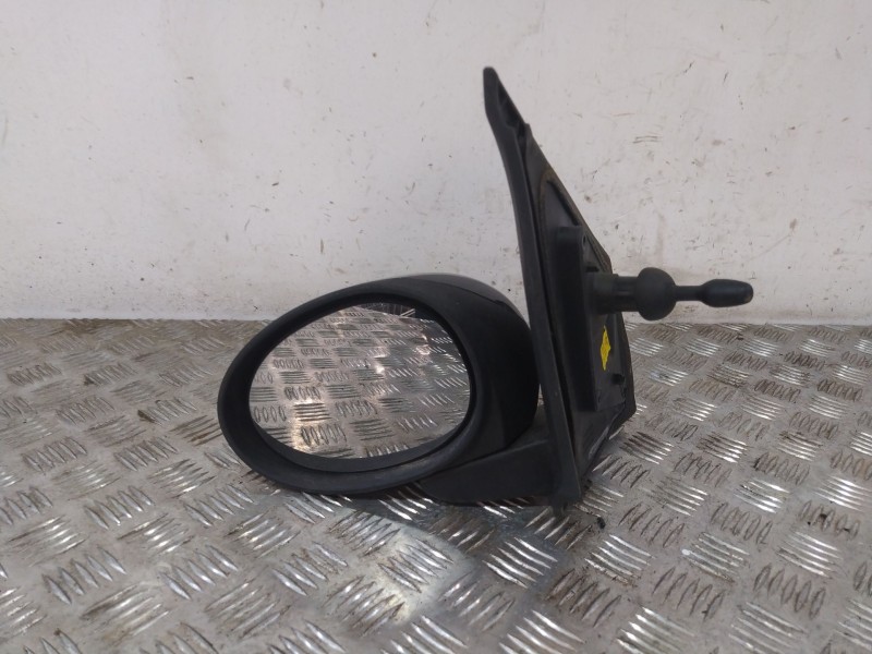 Recambio de retrovisor izquierdo para peugeot 107 (pm_, pn_) 1.0 referencia OEM IAM 013775  