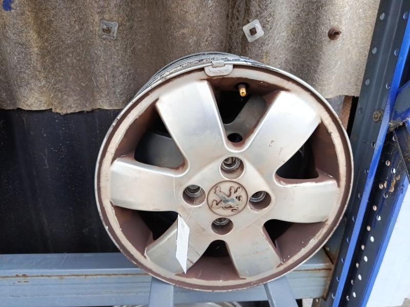 Recambio de llanta para peugeot 107 (pm_, pn_) 1.0 referencia OEM IAM   