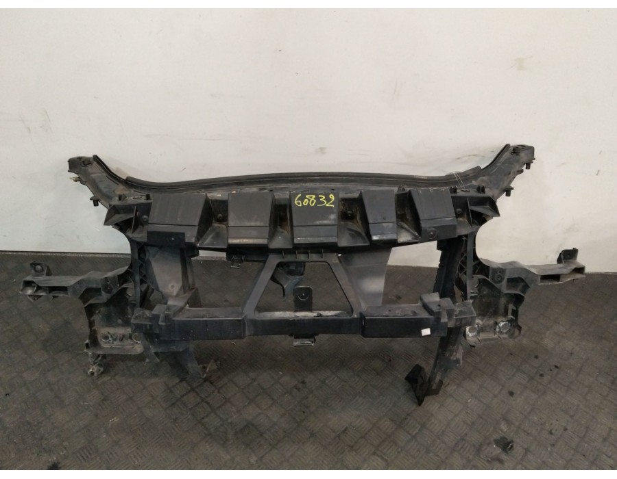 Recambio de panel frontal para renault grand scénic ii (jm0/1_) 1.5 dci (jm1e) referencia OEM IAM 8200137495  