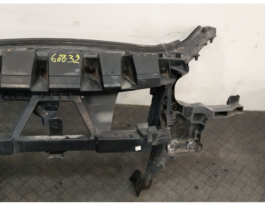 Recambio de panel frontal para renault grand scénic ii (jm0/1_) 1.5 dci (jm1e) referencia OEM IAM 8200137495  