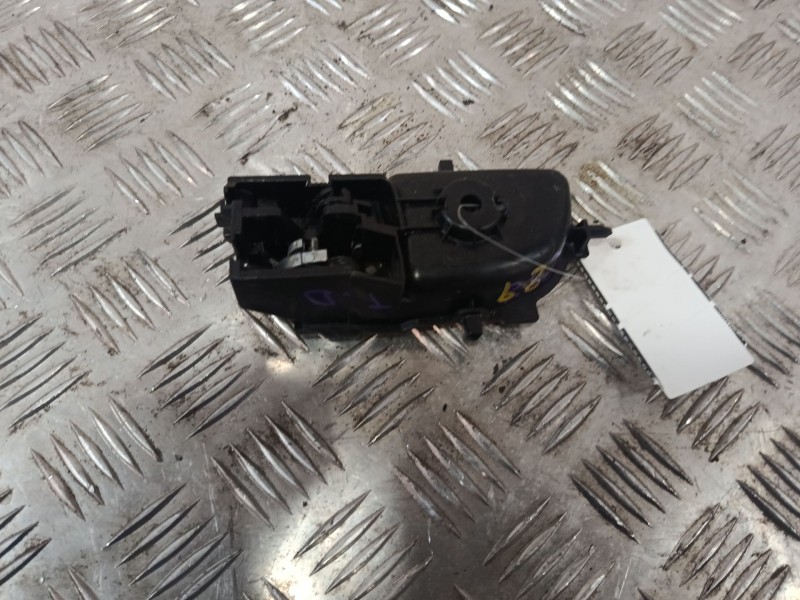 Recambio de maneta interior trasera derecha para toyota auris (_e18_) 1.2 (nre185_) referencia OEM IAM   